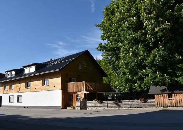 Gasthaus Und Pension Halli-Galli
