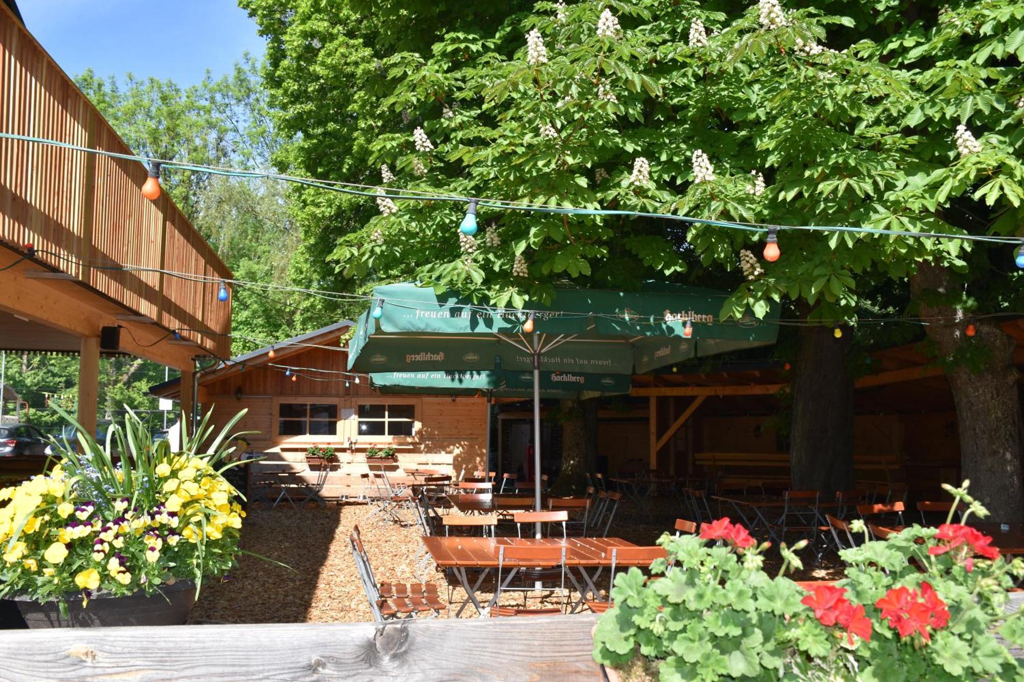 Gasthof Und Halli-galli